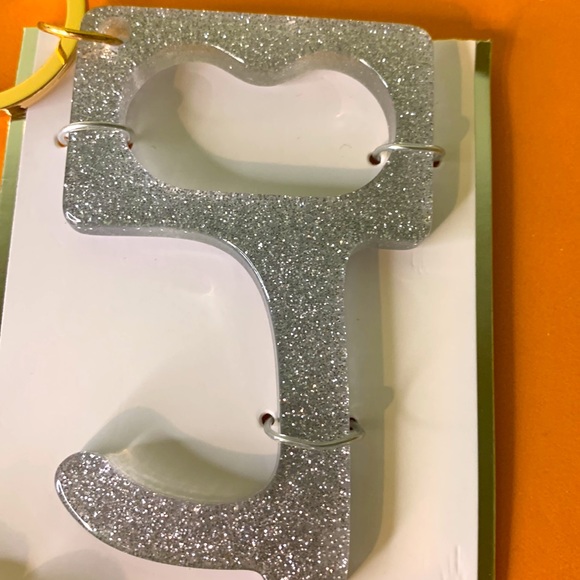 Glittery resin No touch key ring - Picture 5 of 5